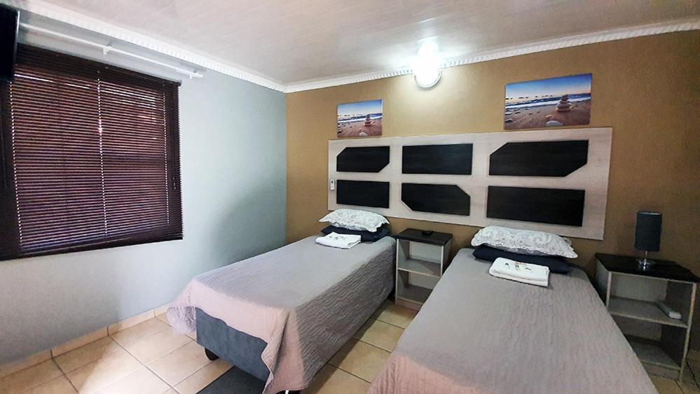 Genesis Self Catering Apartments Блумфонтейн Екстер'єр фото
